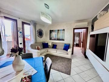 Appartamento di 87 m² con 3 locali e box auto a Se