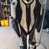 tuta pelle moto