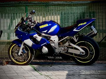 Yamaha R6