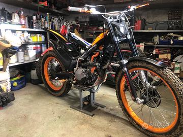 Montesa Repsol 