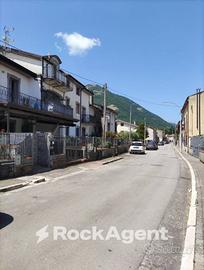 TRECCHINA (PZ)- DELIZIOSO TRILOCALE DI MQ.131