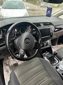 VOLKSWAGEN Touran 3ª serie - 2016