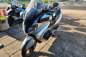 Suzuki Burgman 650
