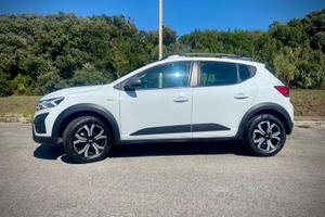 Dacia Sandero Stepway Expression Tce