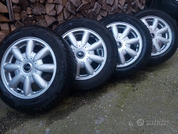 4 CERCHI original MINI + GOMME INVERNALI R15