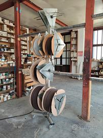 Porta rotoli con ruote