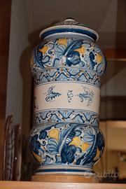 Vaso da farmacia in ceramica – Albarello