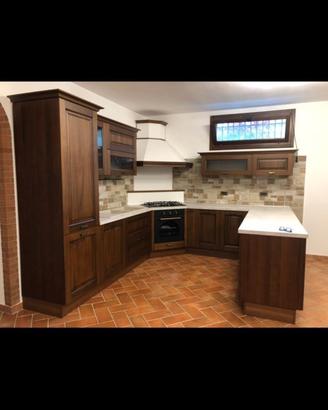 Cucina Creo anno 2023 come nuova
