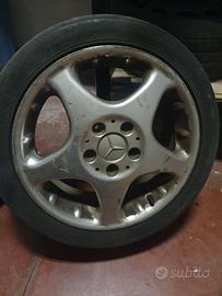 4 Cerchi in lega 16 pollici con perni