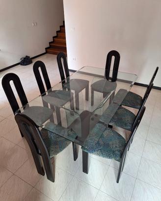 tavolo in cristallo e 8 sedie
