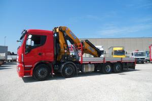 IVECO X-WAY AD320X510Y-PS gru e cassone