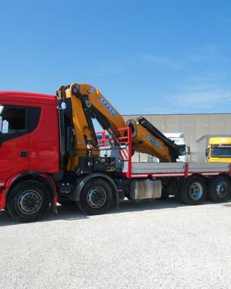IVECO X-WAY AD320X510Y-PS gru e cassone