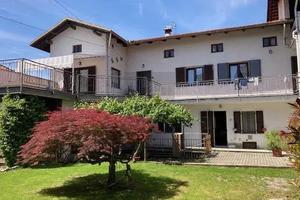 CASA INDIPENDENTE CON GIARDINO
