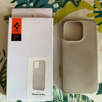 Custodia Spigen Apple iPhone 15 Pro