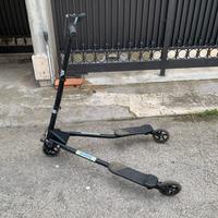 Monopattino swing Roces Ranger