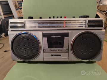 Radio-Stereo sanyo M9805F