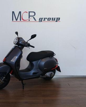VESPA GTS 300 Super Sport