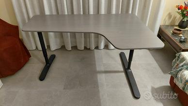 Scrivania angolare Bekant ikea