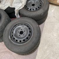 Cerchi e gomme winter Vivaro/Trafic 195/75 r16C 