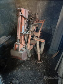 Mini scavatore manuale Talpino