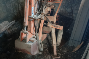 Mini scavatore manuale Talpino