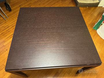 Tavolo Quadrato Allungabile (110x110 → 110x220) –