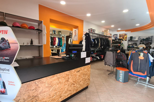 Vendita al dettaglio abiti professionali