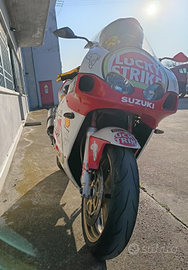 Suzuki gsxr 600
