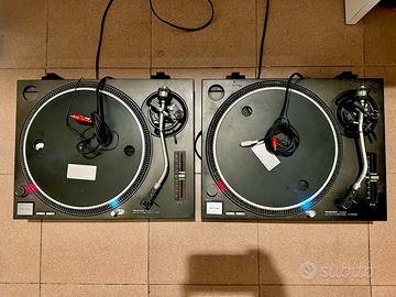 Coppia giradischi Technics SL1210 MK2