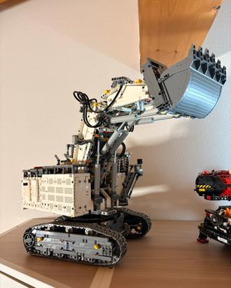 LEGO Technic 42100 - Escavatore Liebherr R 9800