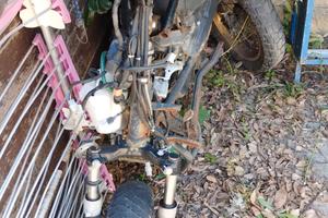 telaio Malaguti F12R anno 2009 + forcella 