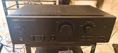 amplificatore integrato HiFi stereo Onkyo A-830