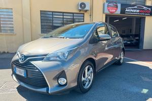 Toyota Yaris Anno 2016 1.5 Hybrid 5 porte 130.000 