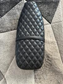 Sella triumph Scrambler/bonnevill