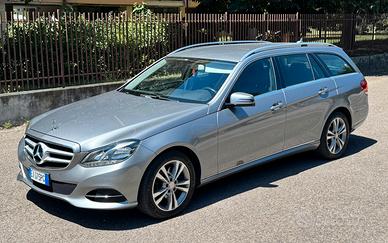 MERCEDES CLASSE E 300 DIESEL BLUTEC HYBRID