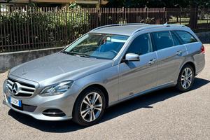 MERCEDES CLASSE E 300 DIESEL BLUTEC HYBRID