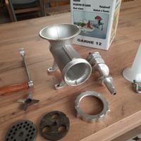 INSACCATRICE PER SALSICCE