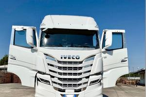 Iveco S-WAY 530