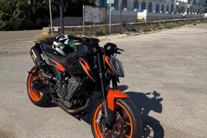 KTM  790 DUKE