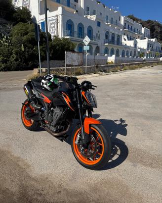 KTM  790 DUKE
