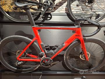 bici da corsa BMC TIMEMACHINE R01