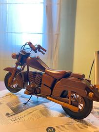 Moto in legno