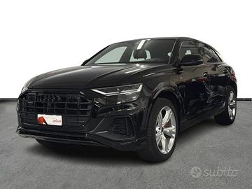 Audi Q8 55 3.0 tfsi mhev quattro tiptronic