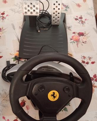 Thrustmaster Ferrari Volante e pedali 