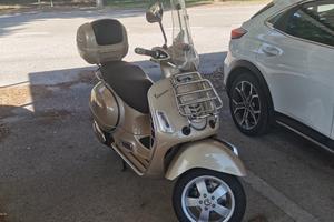 Piaggio Vespa 300 GTS - 2018