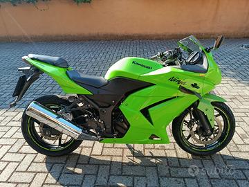 Kawasaki Ninja 250r del 2011