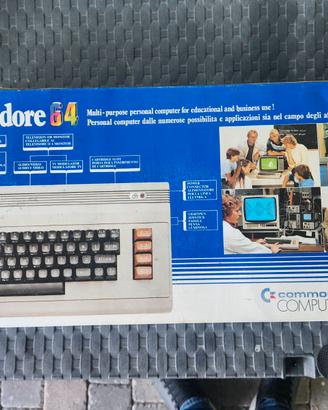 COMMODORE 64 COMPLETO DI 2 JOYPAD E GIOCHI 100%