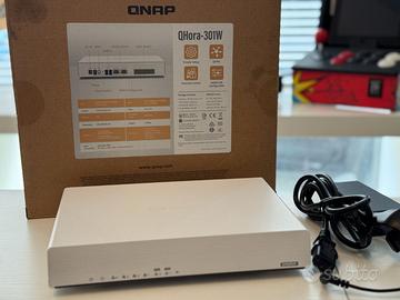 Router QNAP QHora-301W con 2x 10Gbit