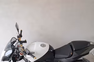 Aprilia rsv tuono 1000