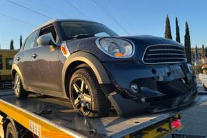 MINI COOPER D COUNTRYMAN R60 SINISTRATA